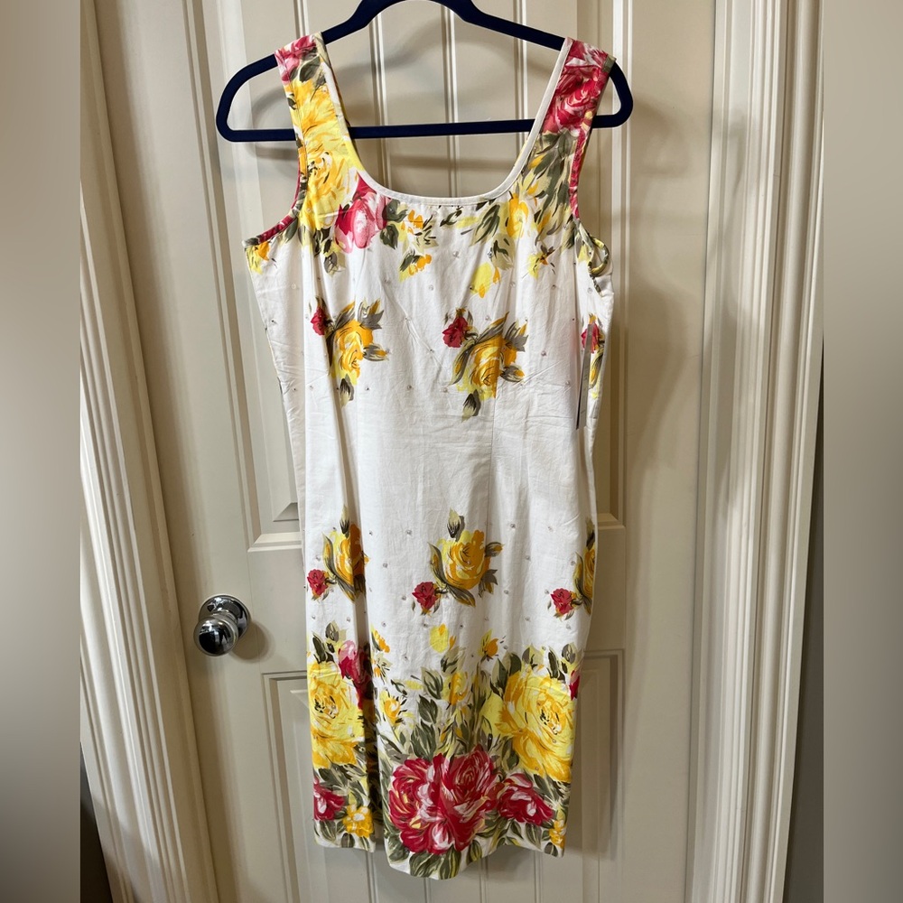 New Floral Sleeveless Dress 8